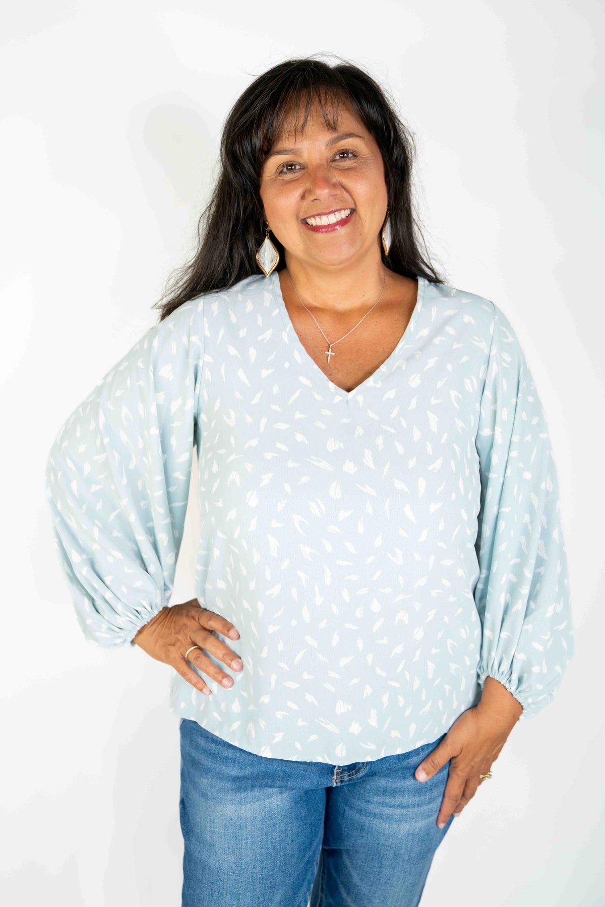 V-NECK BALLOON STYLE WOVEN TOP