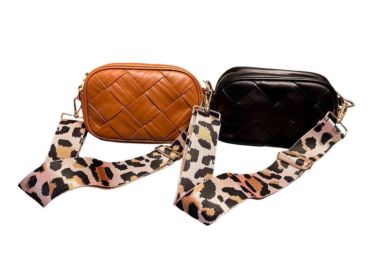 LEOPARD STRAP ZIPPER PURSE