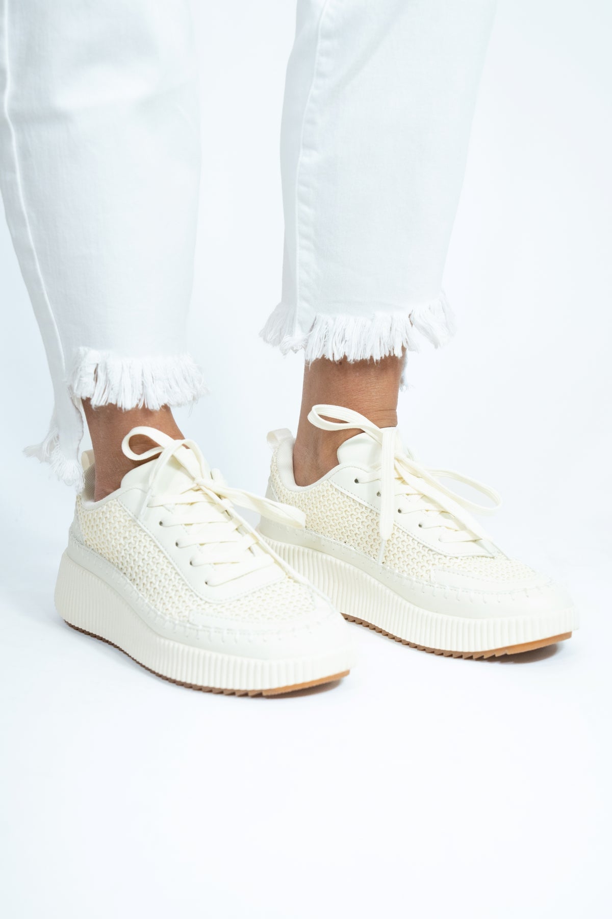 BEIGE WOVEN SNEAKER