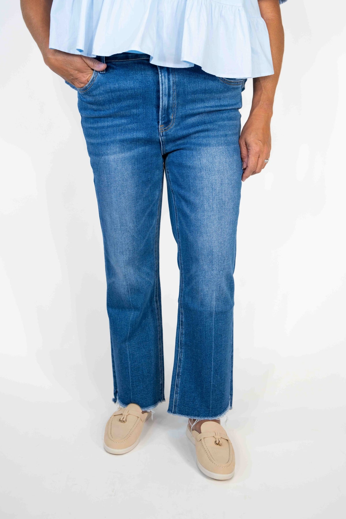 HIGH RISE KICK FLARE JEANS