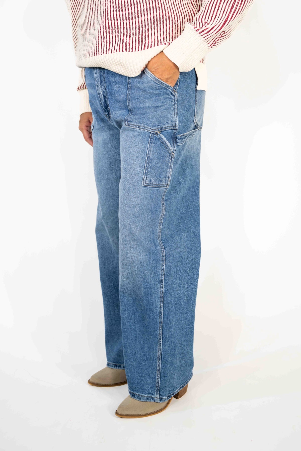 HIGH RISE WIDE LEG CARGO JEANS