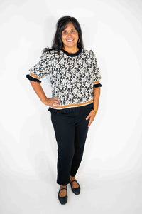 TEXTURED KNIT BANDED SLEEVE SWEATER