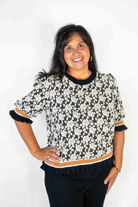 TEXTURED KNIT BANDED SLEEVE SWEATER