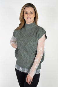 GRAY SWEATER VEST